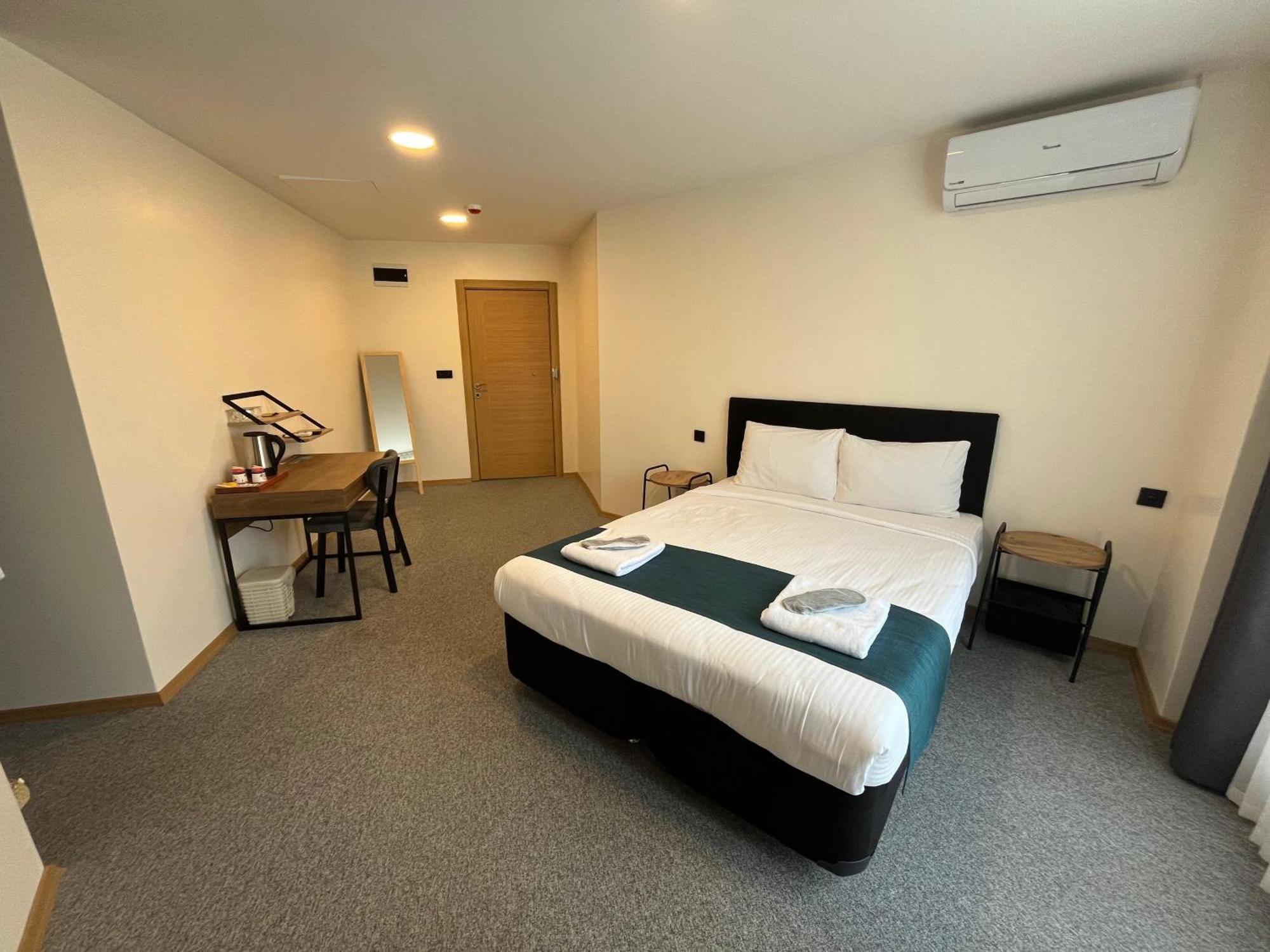 New Garden Airport Hotel Arnavutkoy Eksteriør billede